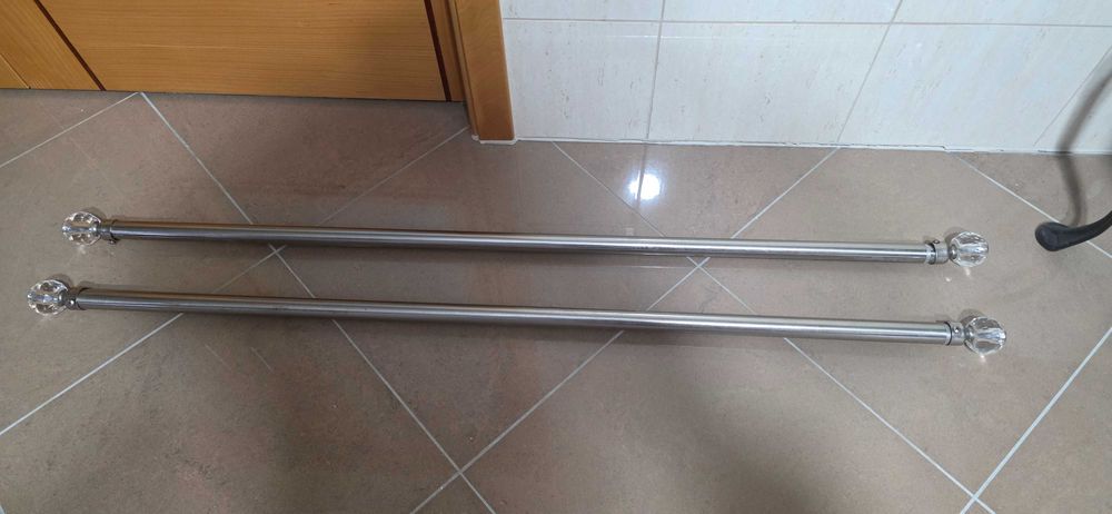 Varão em ferro para cortinados