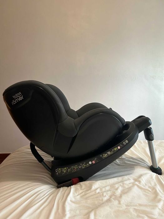 Cadeira auto rotação 360º Britax Romer
