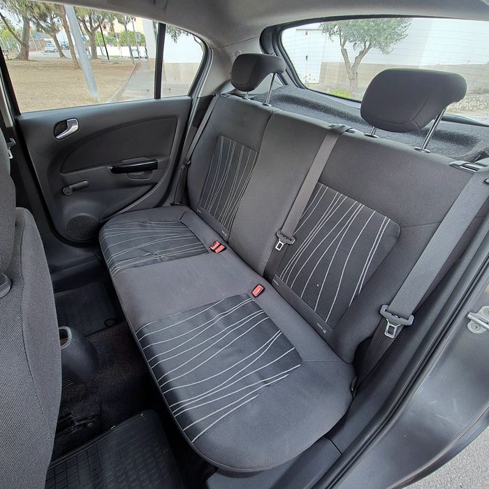 Opel Corsa — fotografia 10