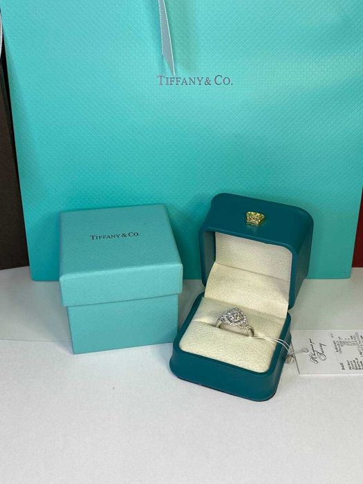 Золота каблучка з діамантами 1,20+0,74ct