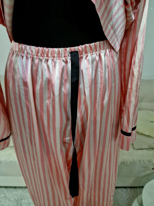 Piżamka damska,satyna.