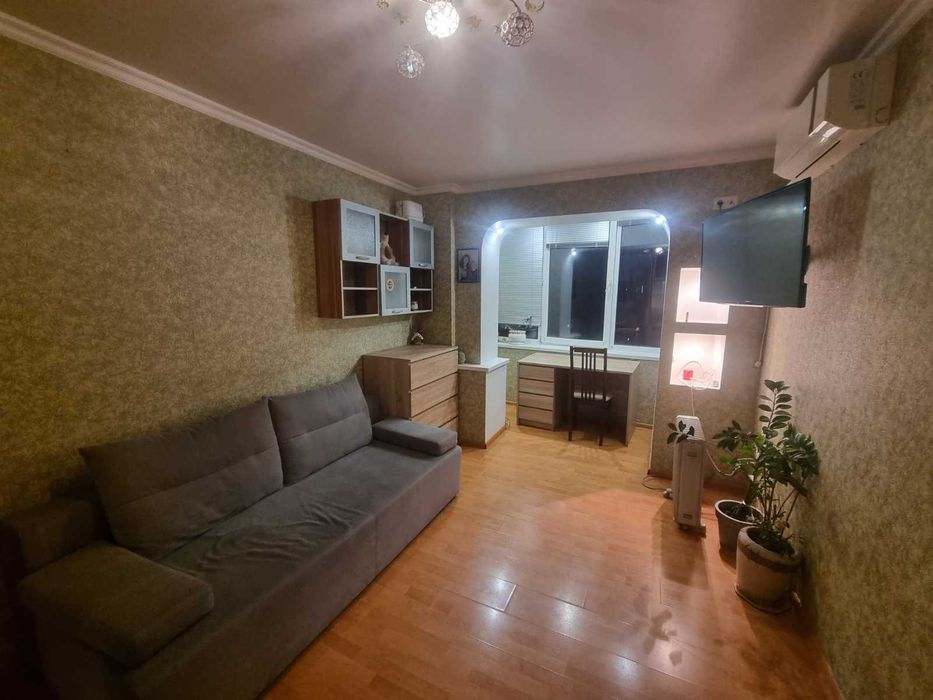 оренда 1 кім. квартири вул. Мрії (Туполєва) 17/19  на Нивках