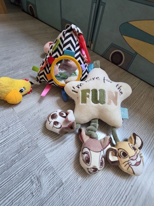 Zawieszka balibazoo piramida pozytywką Disney