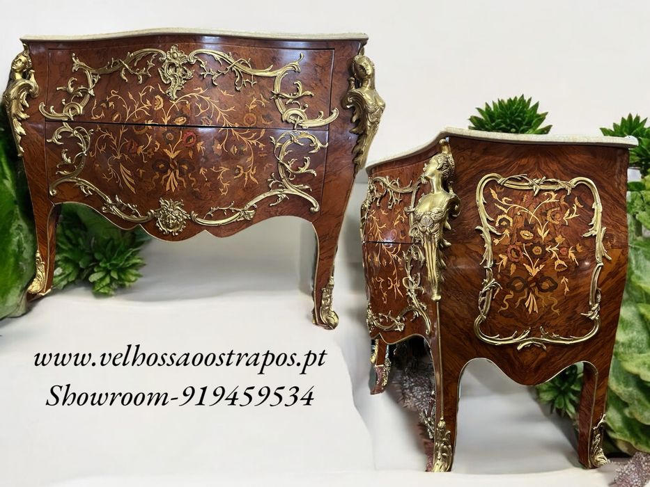 Comodas Luis XV e outras