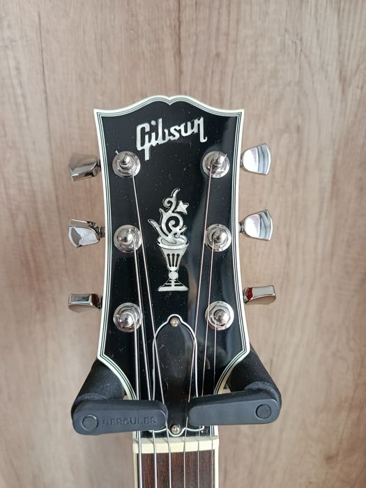 Gibson Les Paul Classic Custom Flowerpot Limited Run Wine red