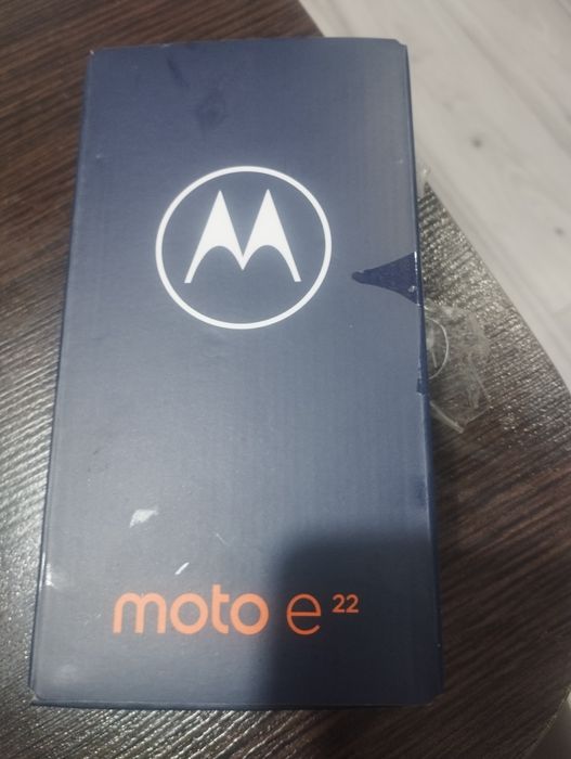 telefon Motorola e22