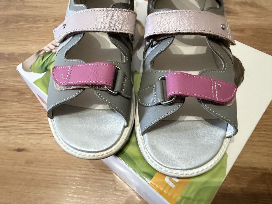 Buty ortopedyczne dzieciece rozmiar 33