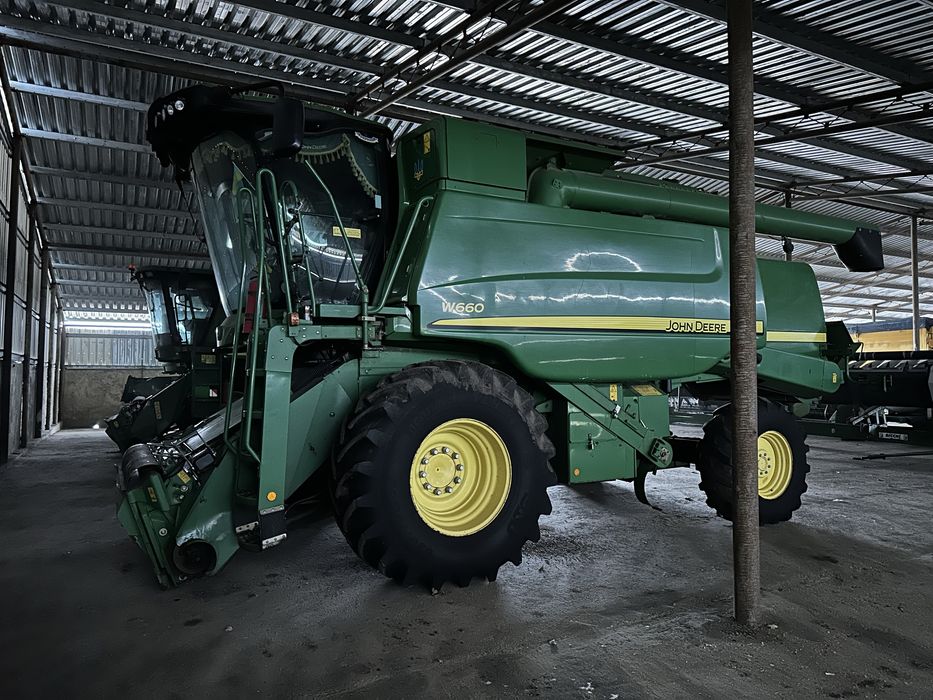 Комбайн John Deere W660 2013 року