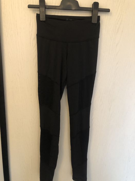 Czarne leginsy sportowe reebok w bdb stanie uniwersalne sport rower