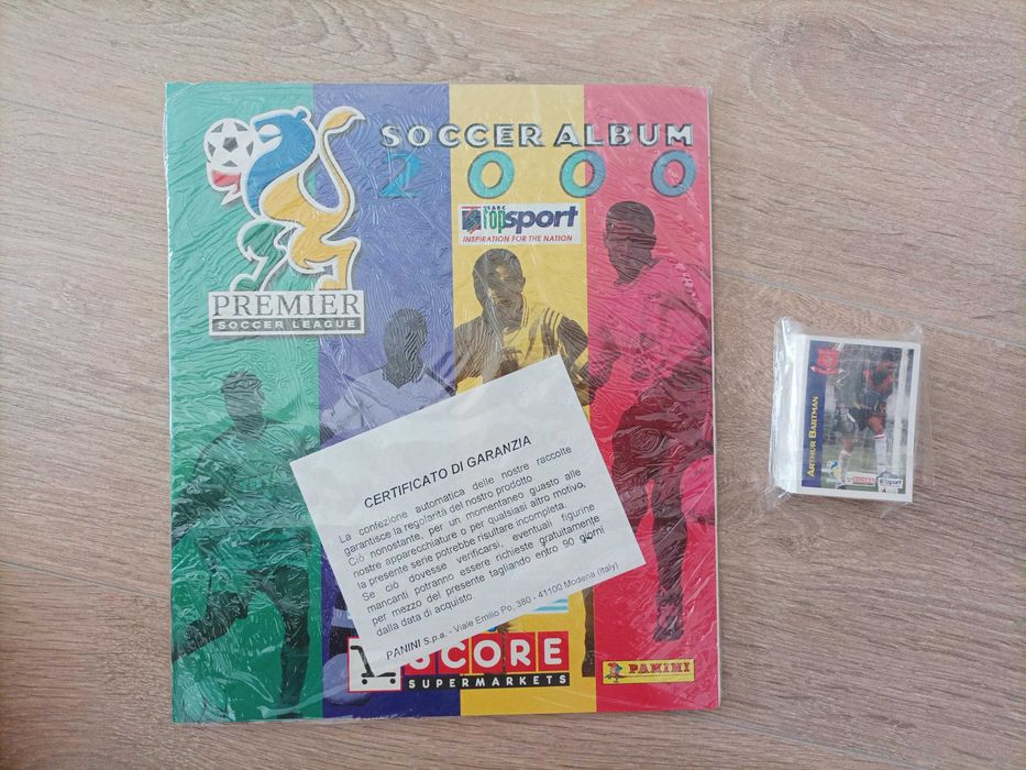 Muitas Colecções de cromos de futebol completas Panini