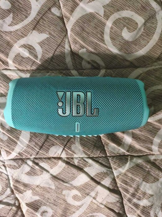 Колонка JBl Charge 5