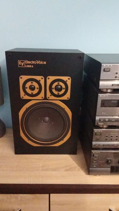 Kolumny Electro-Voice
