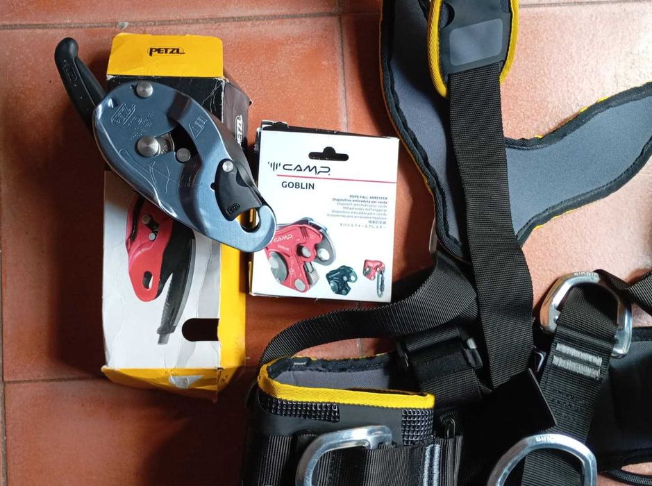 Kit trabalho em altura - alpinista - rapel singing Rock