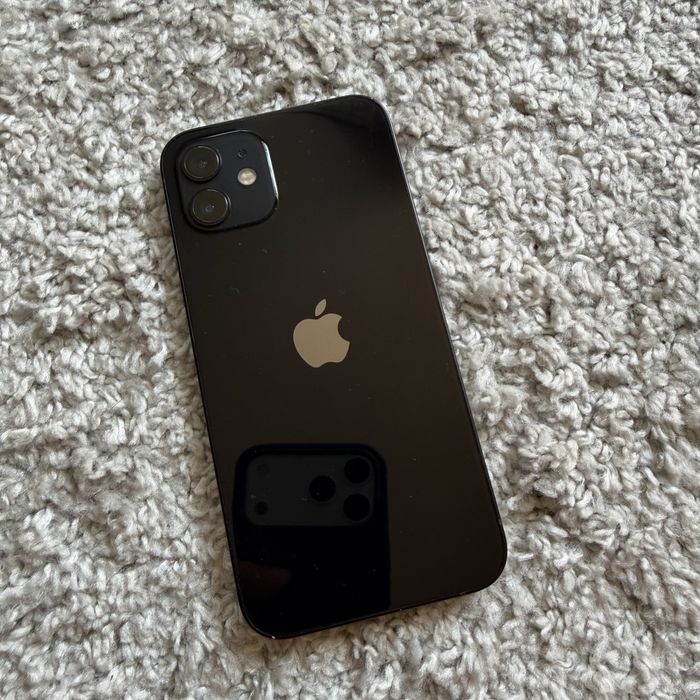iPhone 12 black 64Gb