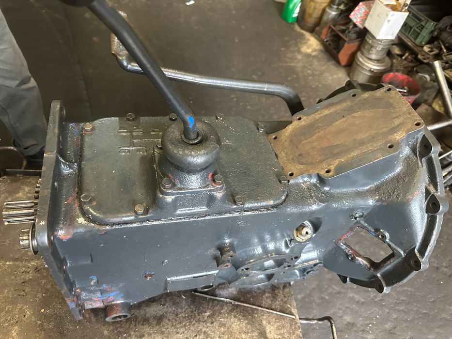 Skrzynia biegów Ursus c-328 c-330