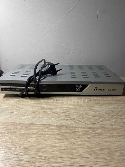 Eurosat DVB-8004 Digital Satellite Receiver