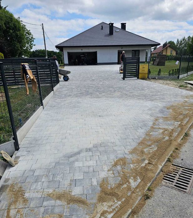 Brukarstwo ukladanie kostki ogrodzenia