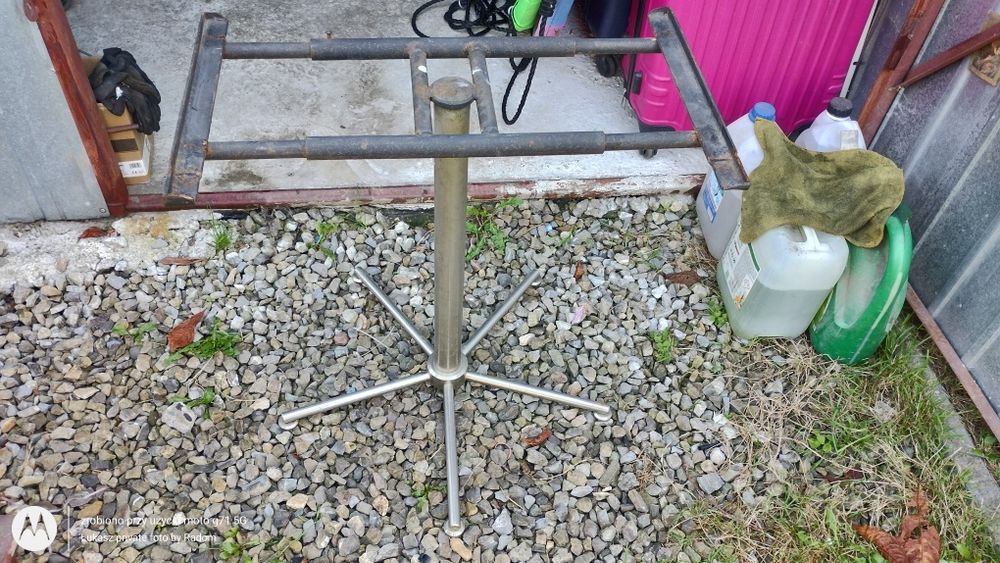 Stolik metalowy mocny