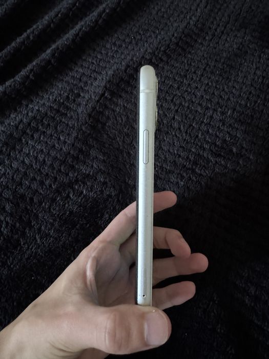 Iphone 11 + Capas