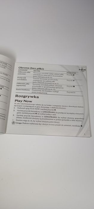 FIFA Football 2004 Polska Dystrybucja manual instrukcja książeczka ps1