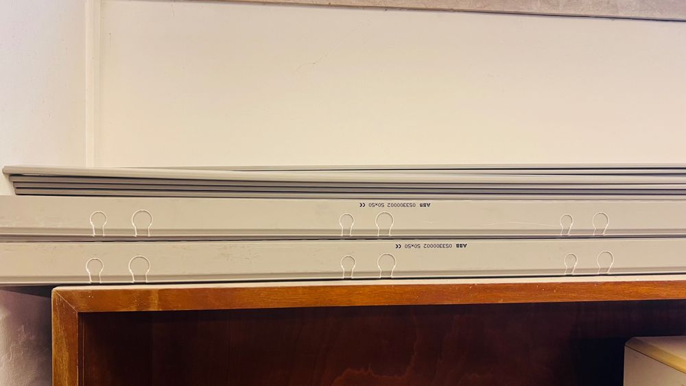 Calhas Técnicas da ABB dimensões 50x50mm cor cinza, comprimento 2m