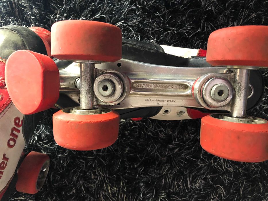 Patins completos Marca Roller One.