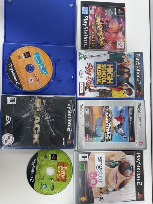 Диски на Playstation 2 .