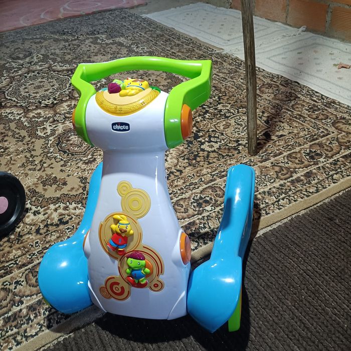 Andador bebé Chicco