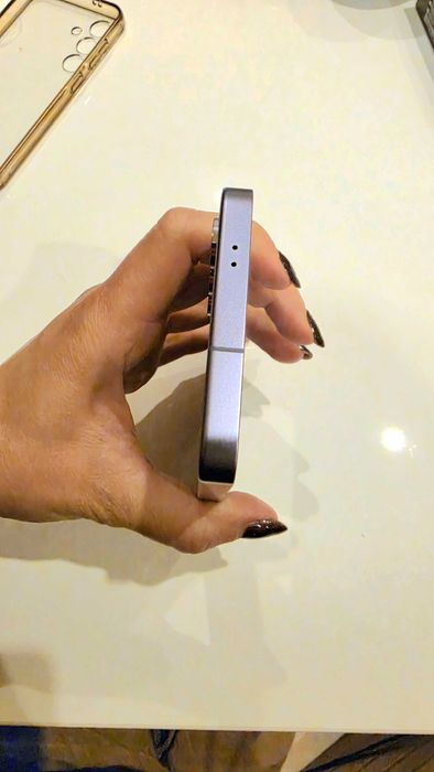 Samsung Galaxy S24 256GB Cobalt Violet – Excelente Estado