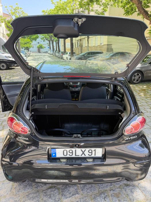 Toyota Aygo com apenas 55 mil km’s Nacional