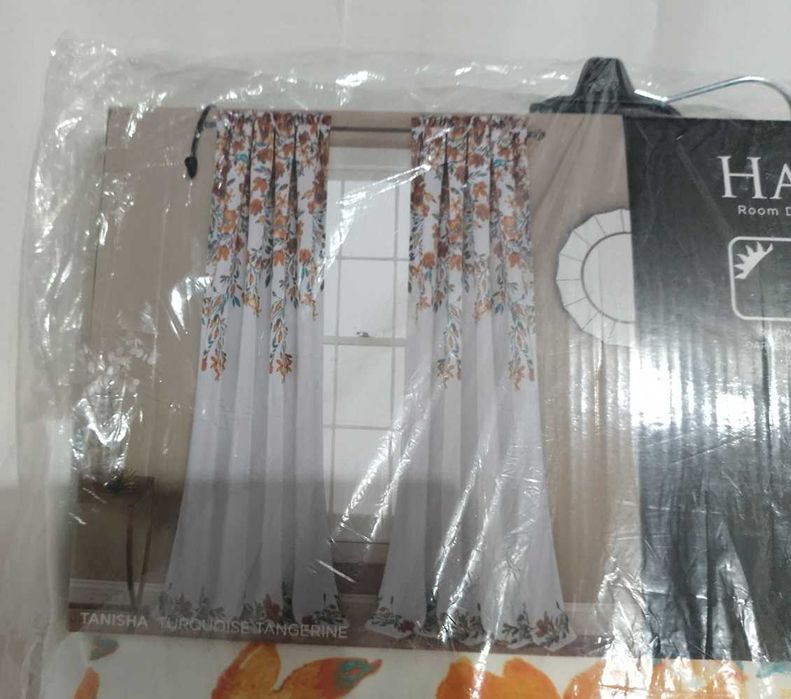 Lush Decor Tanisha Cortinas com design floral