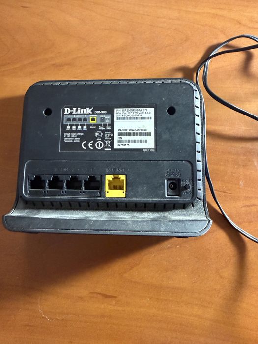 Продам роутер D-Link DIR-300