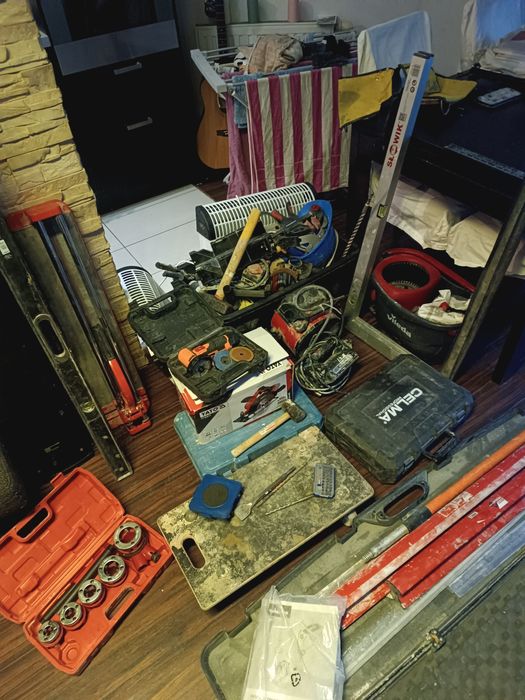 Zestaw Narzędzi do prac remontowych