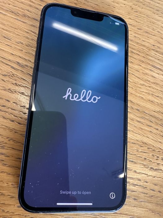 Iphone 13 (bateria 100%)