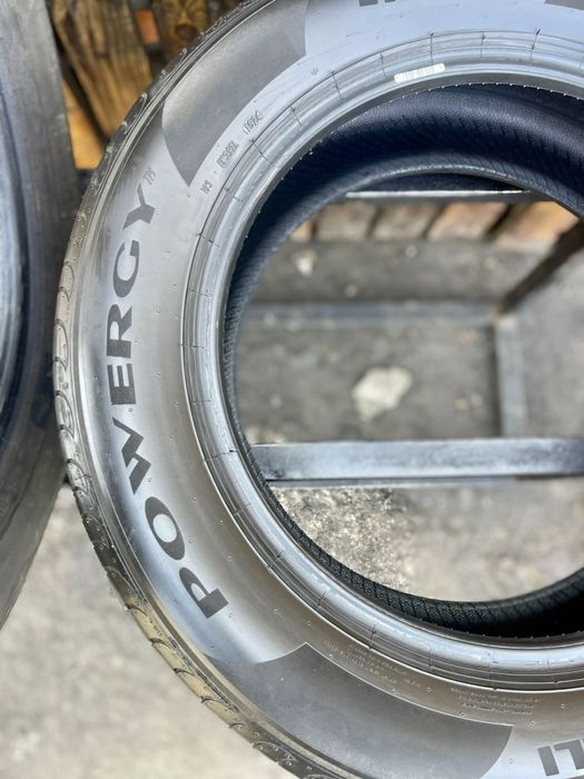 Шини літні 235/55 r17 Pirelli 24 рік