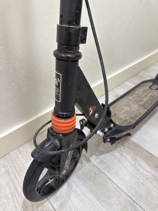 Самокат 10+ в коробці з ручкою