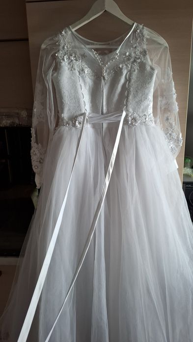 Сукня (плаття) на причастя