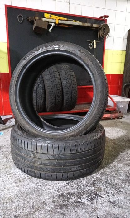 Pneus Kumho 255/40 Zr21
