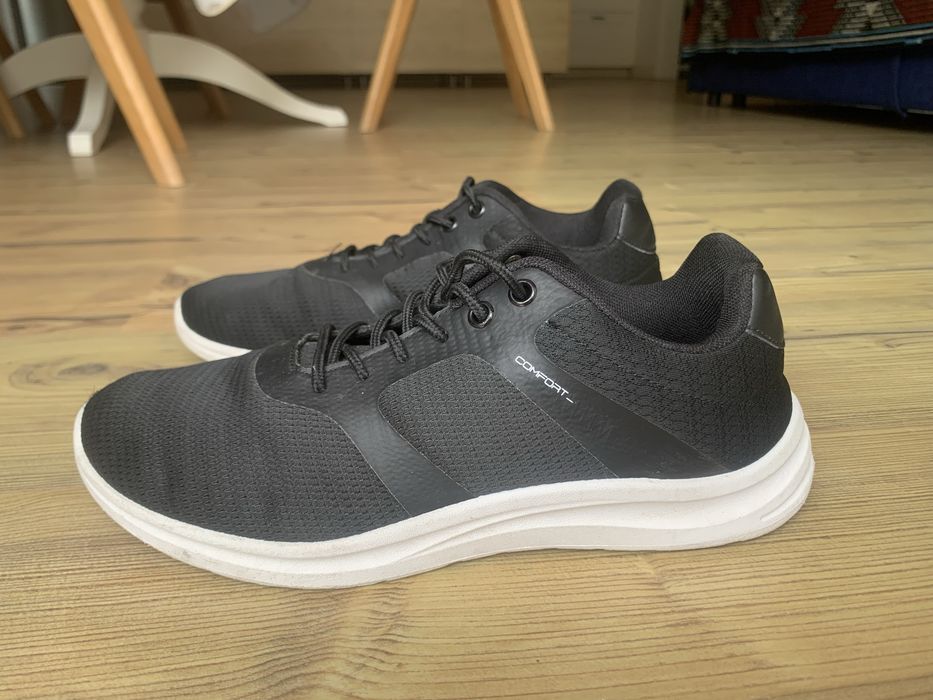 Tenis confort pretos