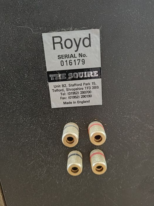 Colunas Royd The Squire