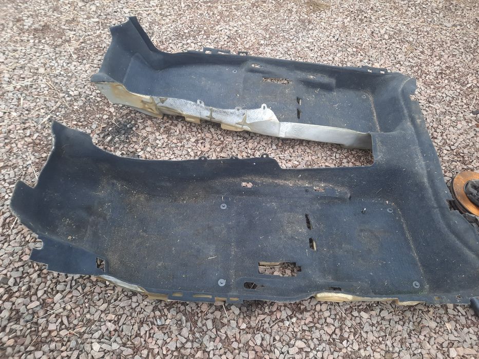 Audi a6 c6 wykładzina dywan