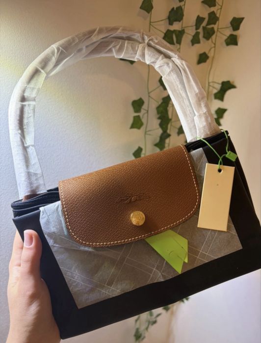 Mala LongChamp Preta OU Azul Marinho