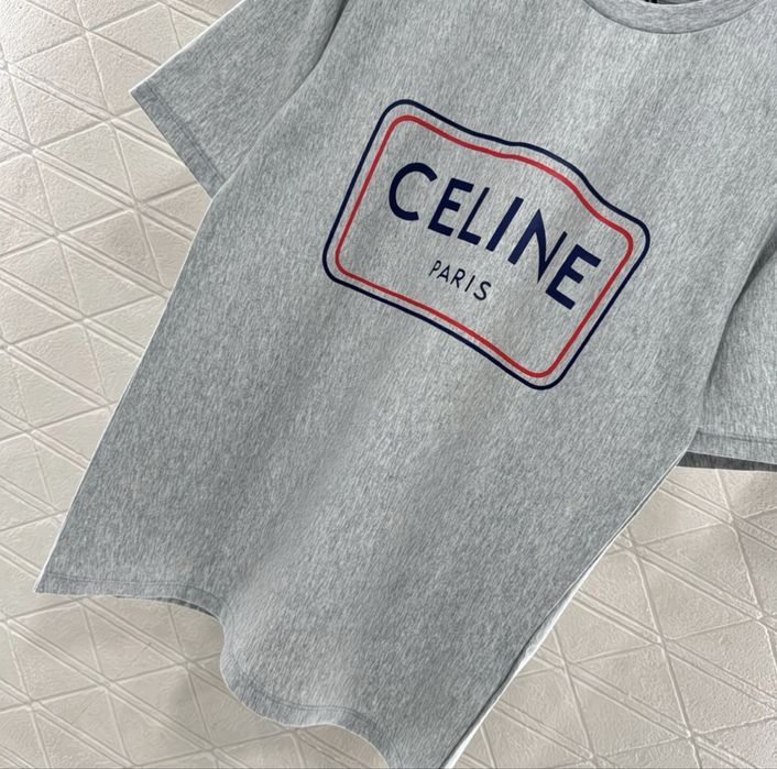 Серая футболка бренд