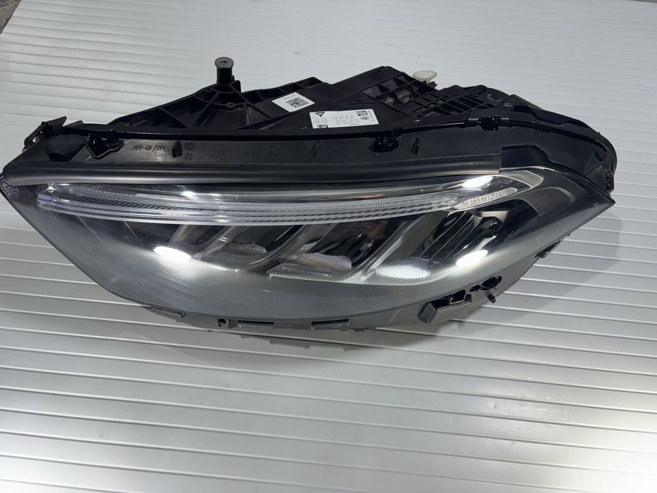 Farol Mercedes-Benz Classe A W177 Full LED Esquerdo A1779062106