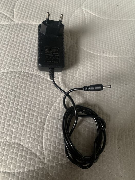 Адаптер Model LJ-1210