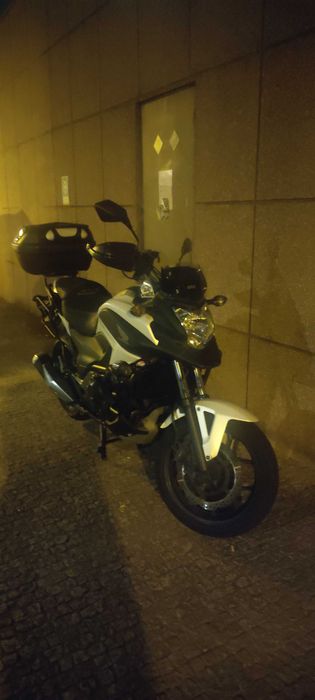 Honda NC750X com poucos Klms estimada