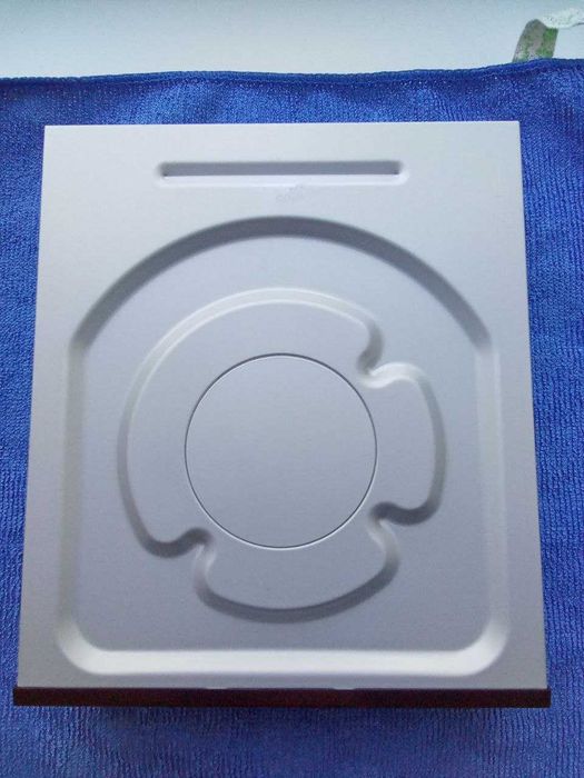 Оптичний привід DVD±R/DVD±RW Optiarc AD-5260S, Новий.