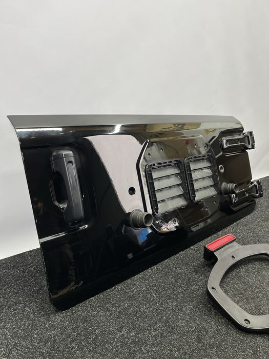 Кришка багажника кріплення запаски ляда на Jeep Wrangler JL 2018-2025