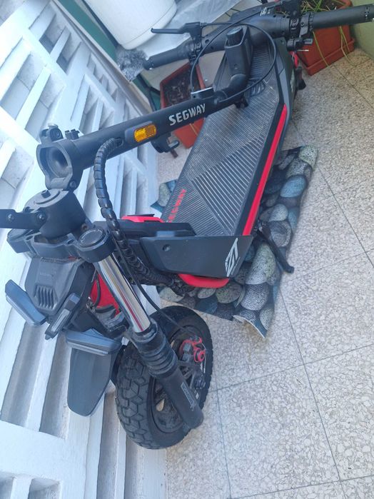 Tratinete eletrica