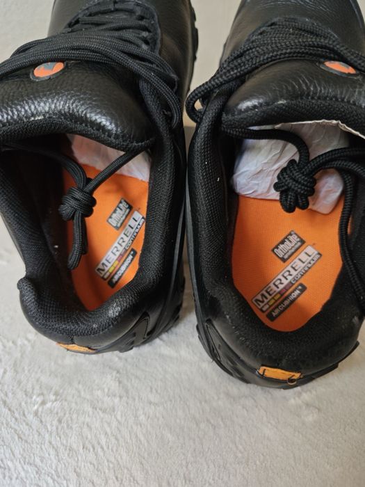 Черевики Merrell для трекінгу